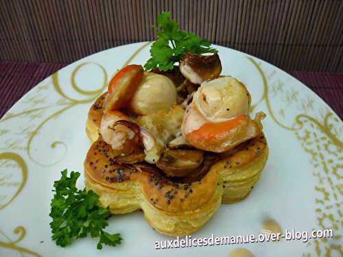 Panier de Saint-Jacques au crabe, crevettes et sa sauce