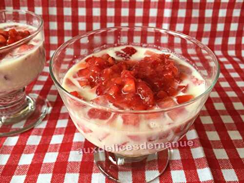 Panna cotta aux fraises-LIGHT-