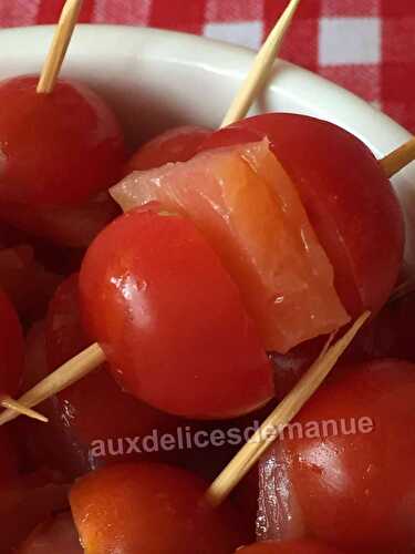 Tomate cerise au saumon fumé