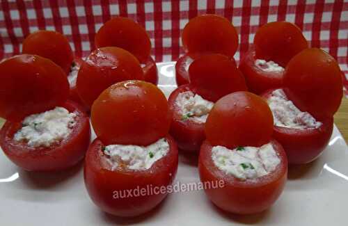 Tomates cocktail au fromage de chèvre frais et bacon -LIGHT-