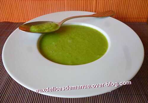 Velouté aux tiges d'asperges -LIGHT-