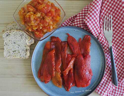 Poivrons grillés à la sauce tomates aux oignons