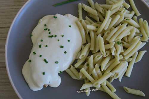 Blancs de poulet à la crème d'emmental