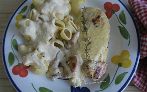 Poulet crémeux au parmesan et lardons au four