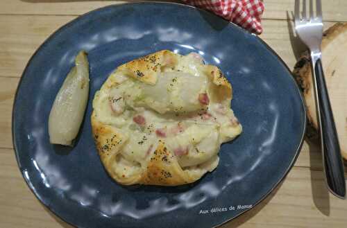 Paniers feuilletés aux endives et béchamel aux lardons