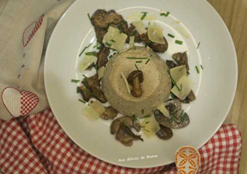 Panna cotta aux champignons et parmesan