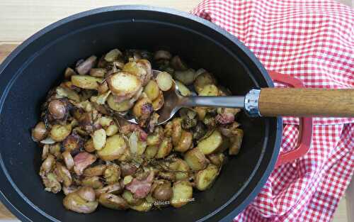 Pommes de terre rissolées aux champignons et poitrine fumée