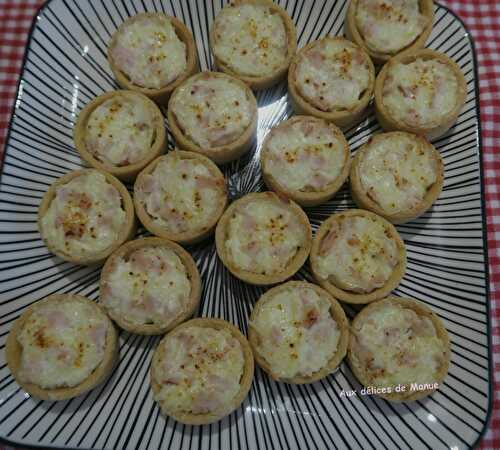 Tartelettes apéritives au St-Môret, Cantal et dinde