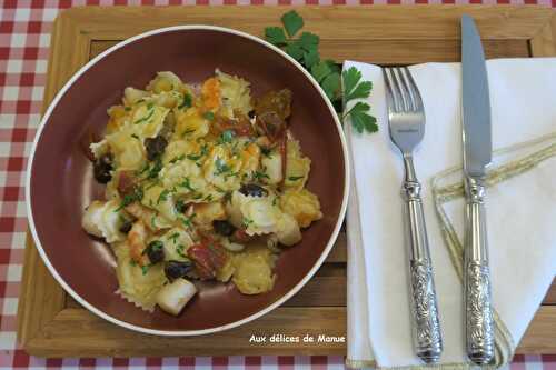 Ravioles au chèvre de la Drôme aux noix de Saint-Jacques et crevettes à l'ail noir