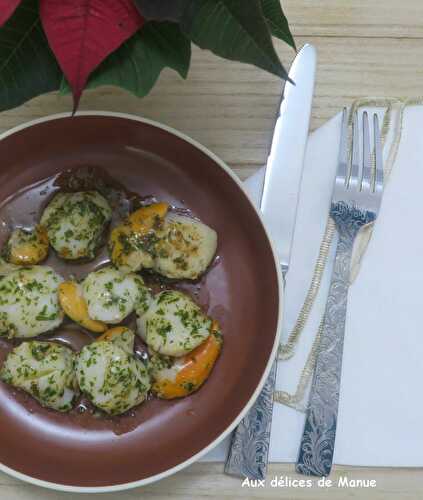 Noix de Saint-Jacques poêlée au beurre persillé au parmesan