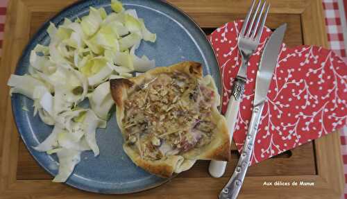 Tartelettes feuilletées aux champignons et jambon, à la crème de parmesan