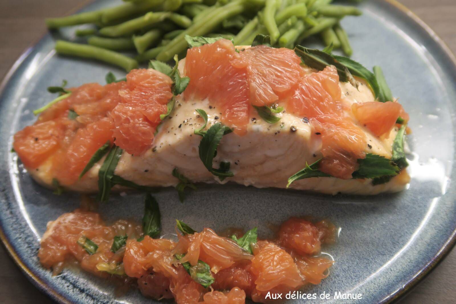 Pavé de saumon au pamplemousse et estragon en papillote 