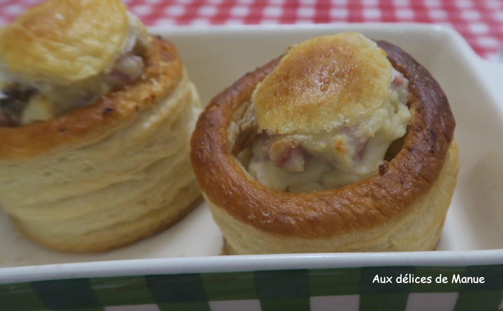 Vol au vent au jambon et champignons à la béchamel au chèvre 