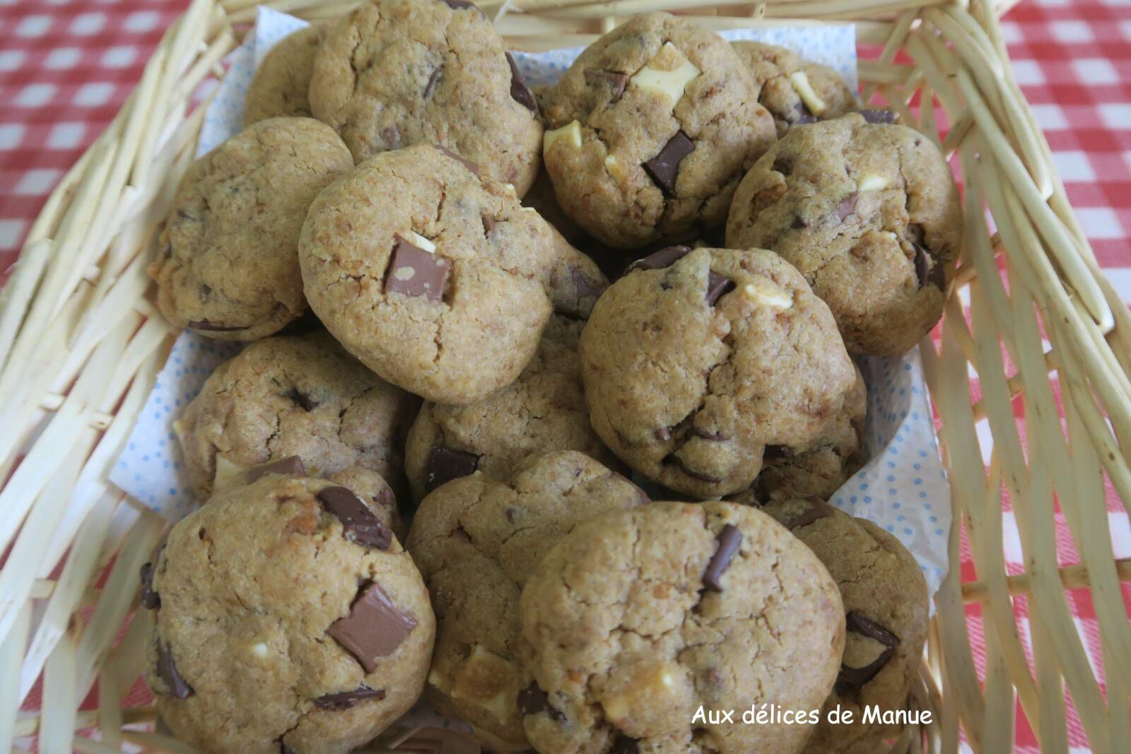 Cookies aux spéculoos et pépites aux 3 chocolats