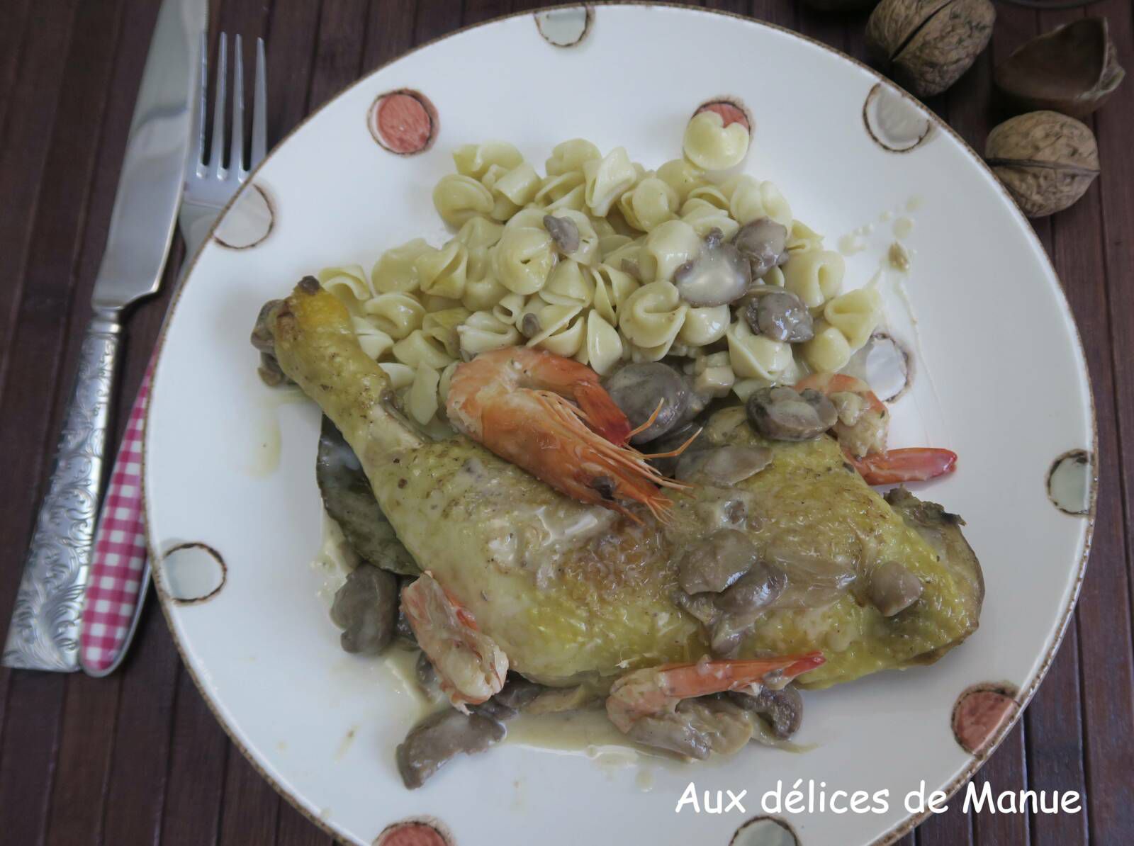 Cuisses de poulet aux crevettes et champignons