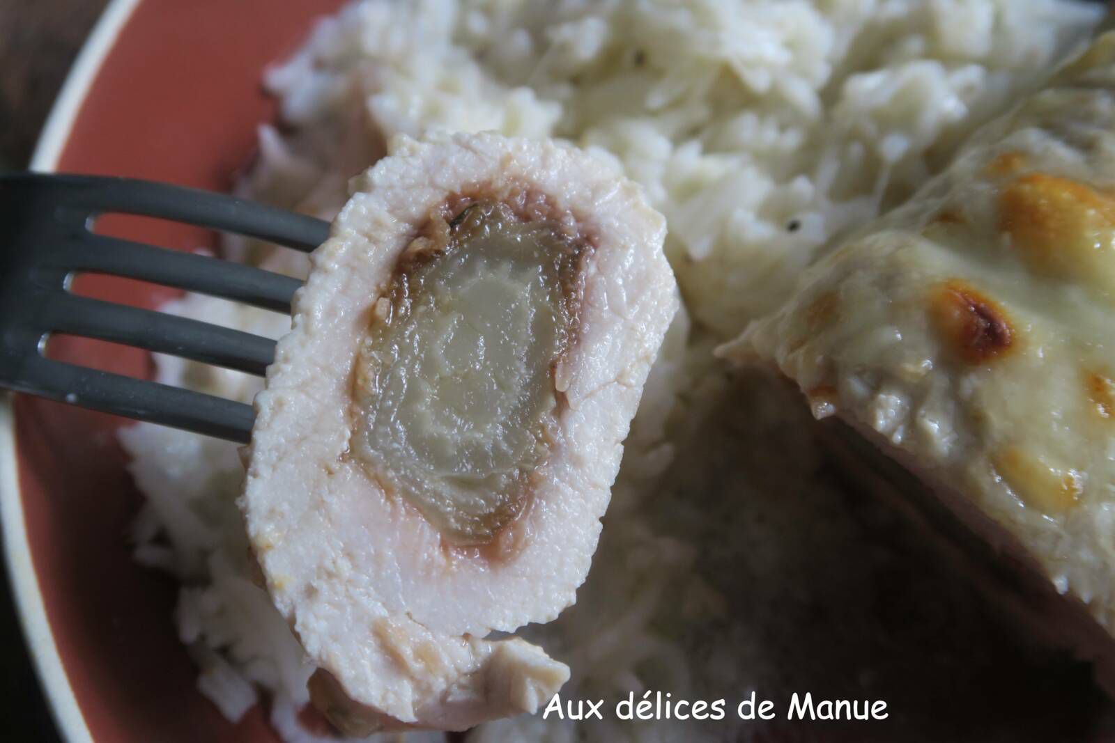 Roulé de dinde farci à l'endive et au jambon cru gratiné  