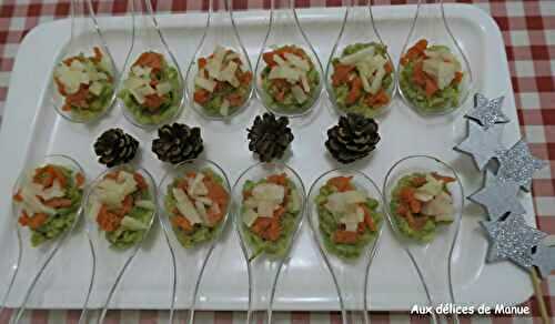 Cuillères apéritives d'avocat au saumon fumé et pomme verte