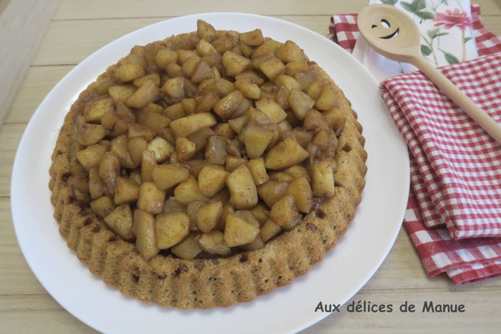 Tarte renversée aux fudges caramel et pommes à la cannelle