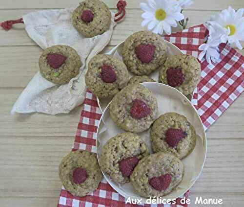 Cookies à la pistache et framboises, aux flocons d'avoine 