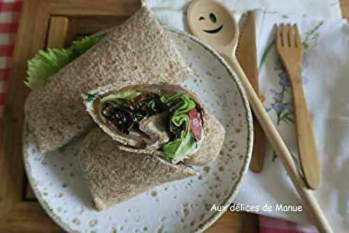 Wraps au saumon, concombre et tomate à la crème à l'aneth