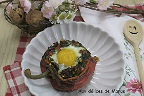 Poivron farci aux épinards et pois chiches et son œuf cocotte light, à l'Air Fryer ou au four