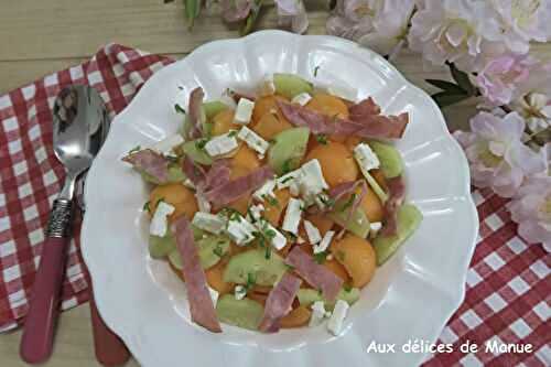 Salade de melon au concombre, feta et bacon 