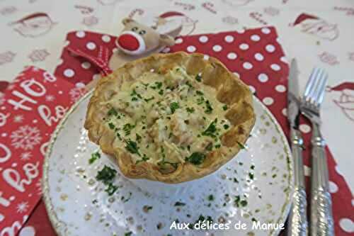 Tartelette feuilletée aux noix de Saint-Jacques et fruits de mer 