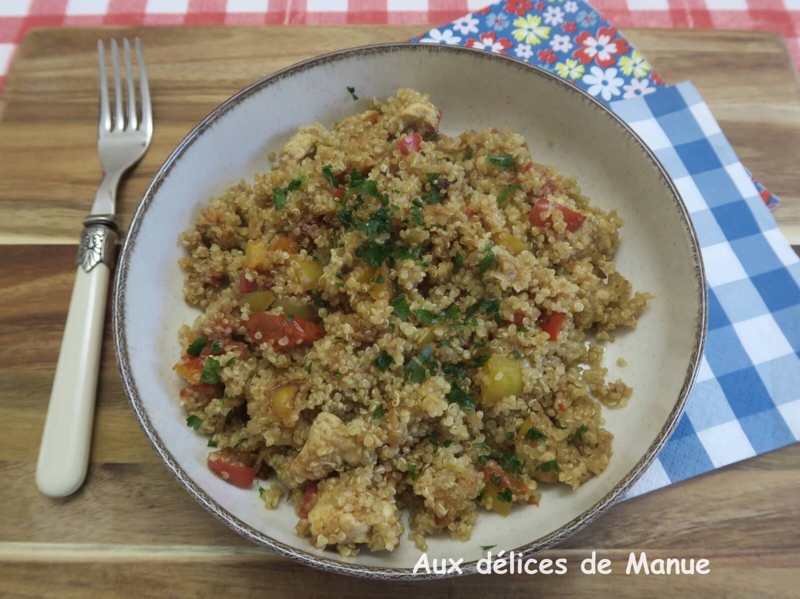 Quinoa au poulet, poivron et tomates séchées 