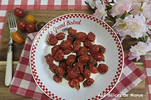 Tomates cerises rôties sur crémeux à la feta, au Air Fryer ou au four  