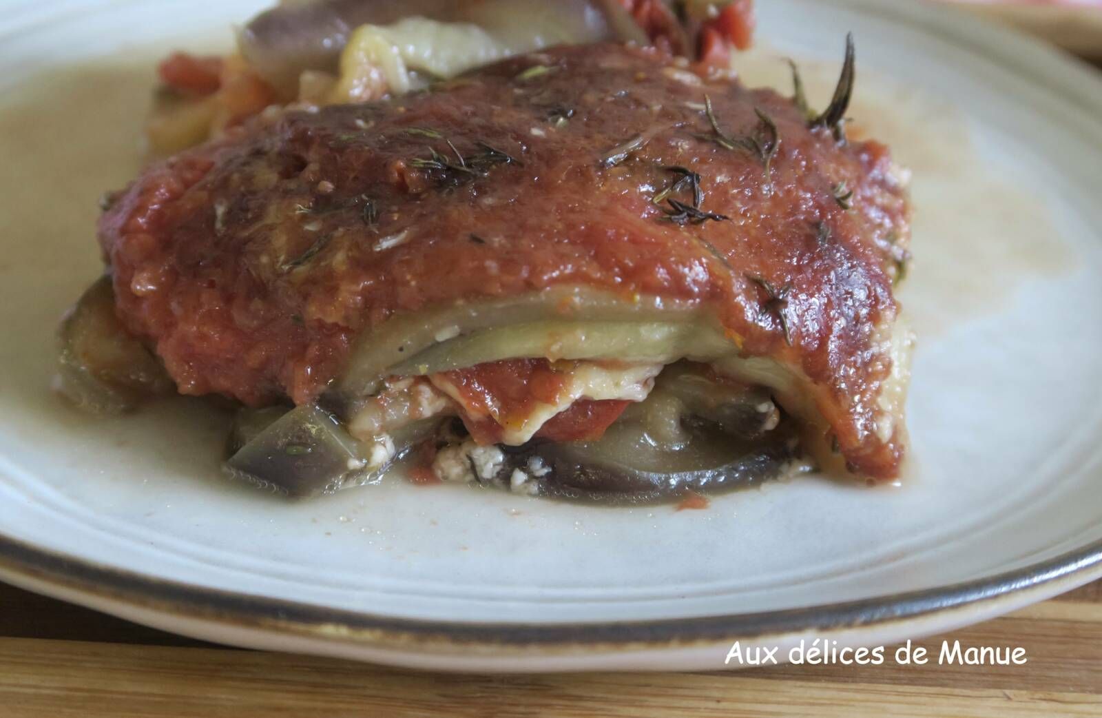 Gratin d'aubergine à la mozzarella, tomate et parmesan 