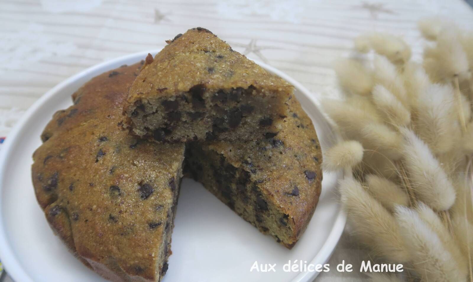 Gâteau moelleux à la noisette et amandes aux pépites de chocolat (sans farine)