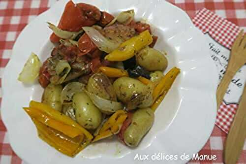 Pommes de terre grenaille aux poivrons, tomates cerises et poitrine fumée 