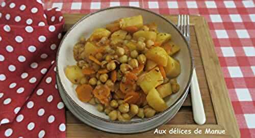 Ragoût de pois chiches aux carottes et pommes de terre à la tomate 
