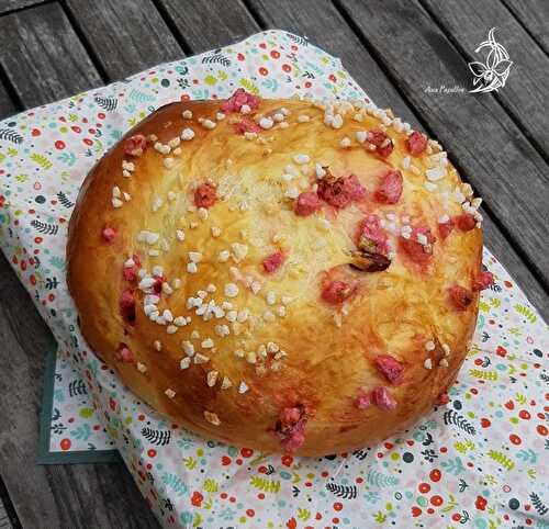 Brioche à la praline rose