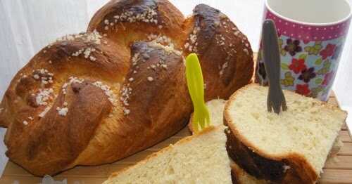 Brioche du dimanche aux zestes de citron