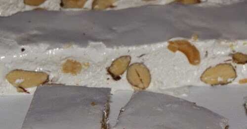 Essai de nougat blanc 