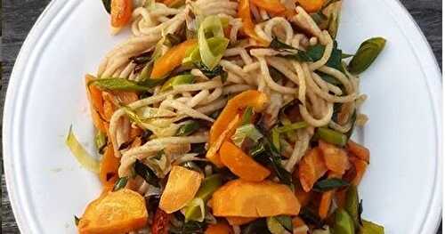Nouilles chinoises aux légumes 