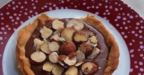 Tartelette chocolatée à la noisette