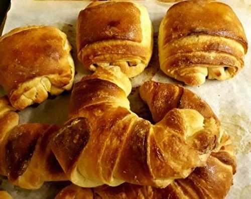 Croissants et Pains au chocolat