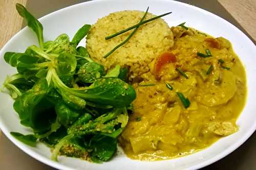 Curry de légumes à la pâte d’arachide