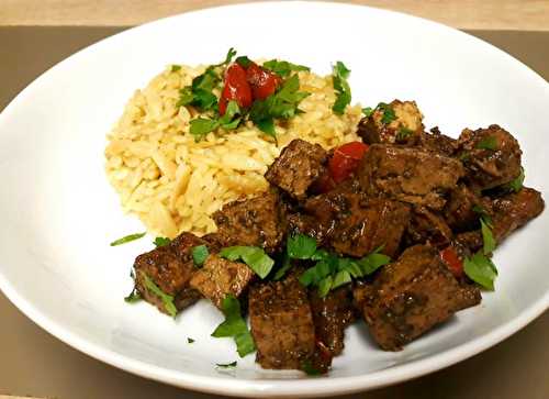 Tofu mariné au vin blanc et à la sauce soja