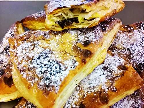 Triangles aux amandes et chocolat