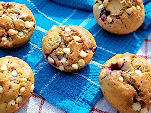 Muffins myrtille, framboise et chocolat blanc