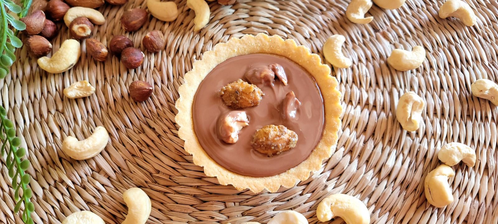 Tartelette praliné aux 3 fruits, citron et chocolat 