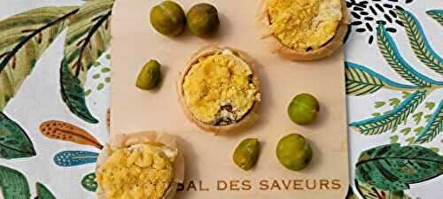 Crumble aux prunes reines-claude