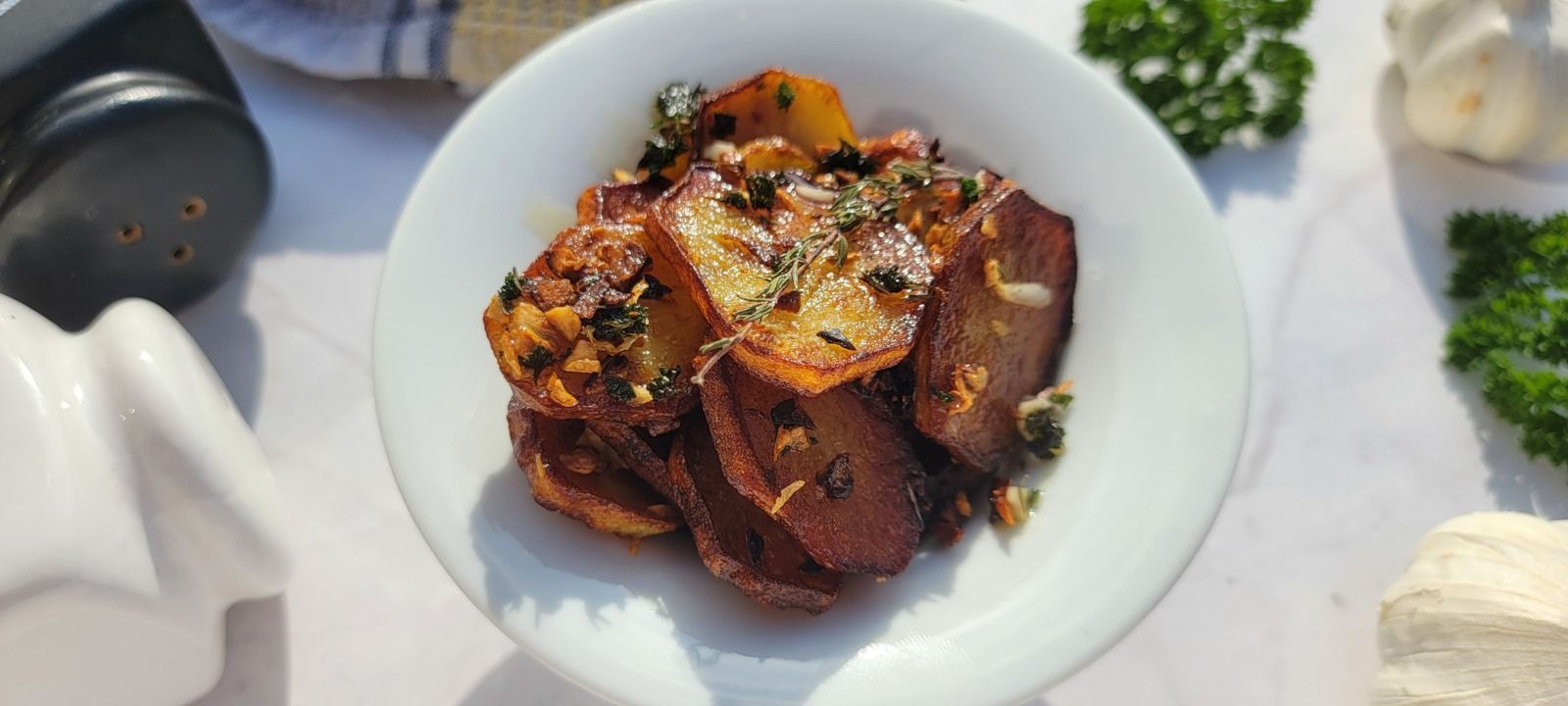 Pommes de terre sautées à l'ail et au persil