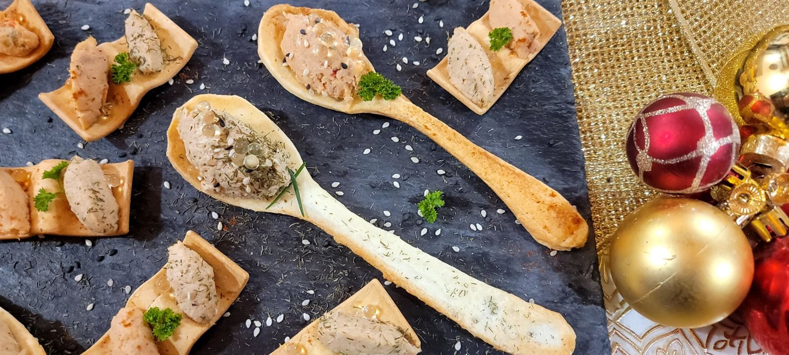 Cuillère apéritive feuilletée 