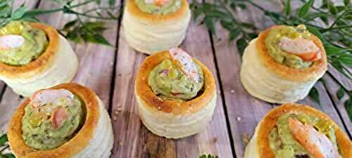 Feuilletés guacamole, crevettes & perles de citron