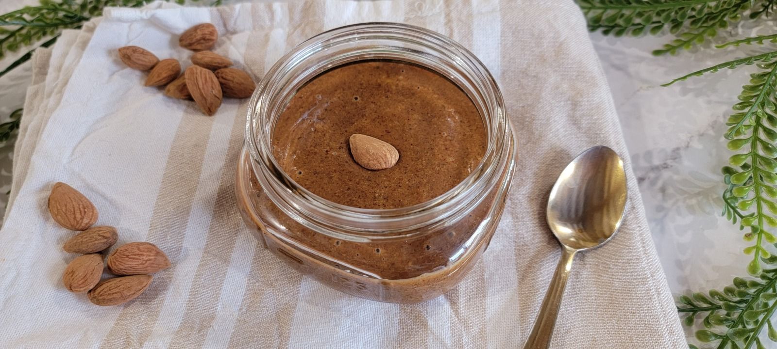 Beurre d'amande (pâte à tartiner)