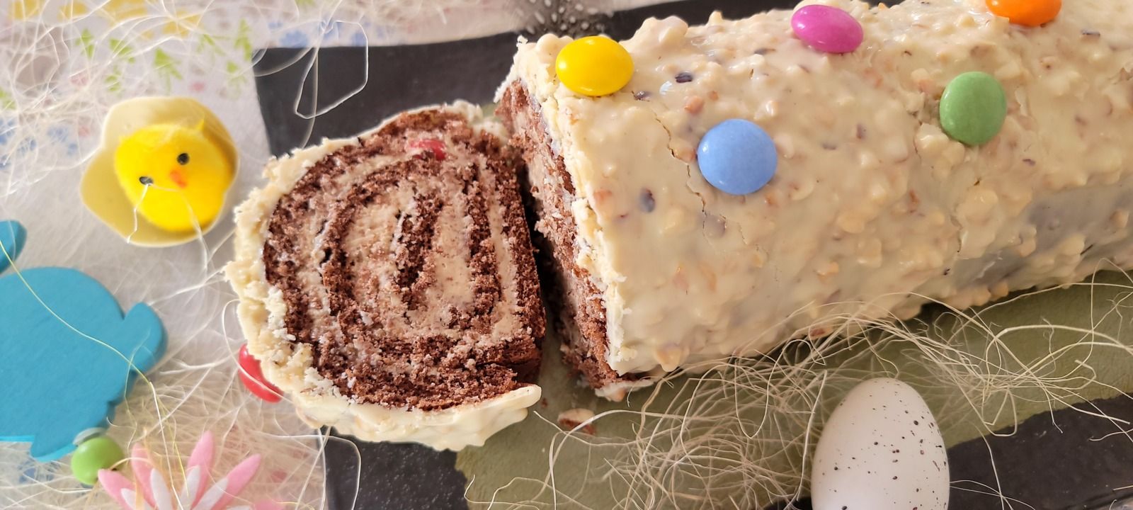 Bûche roulée de Pâques 